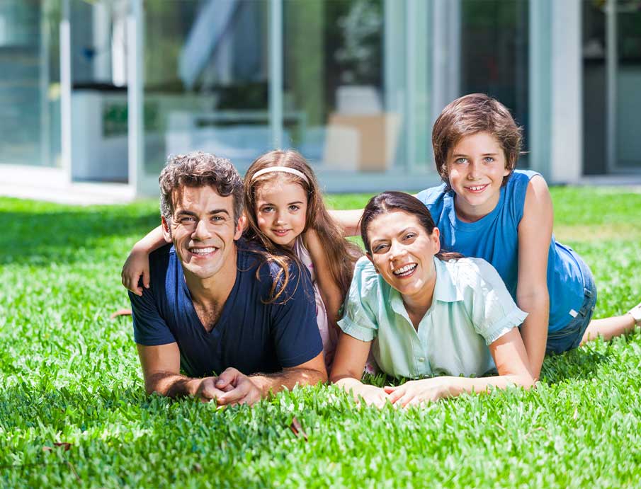 famille-heureuse-2